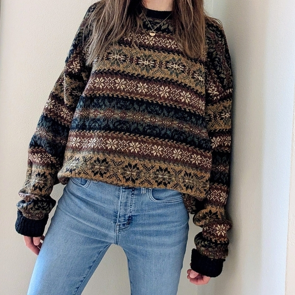 L.L. Bean Sweaters - Vintage L.L. Bean Fair Isle Geometric Textured Wool Sweater In Black/Tan